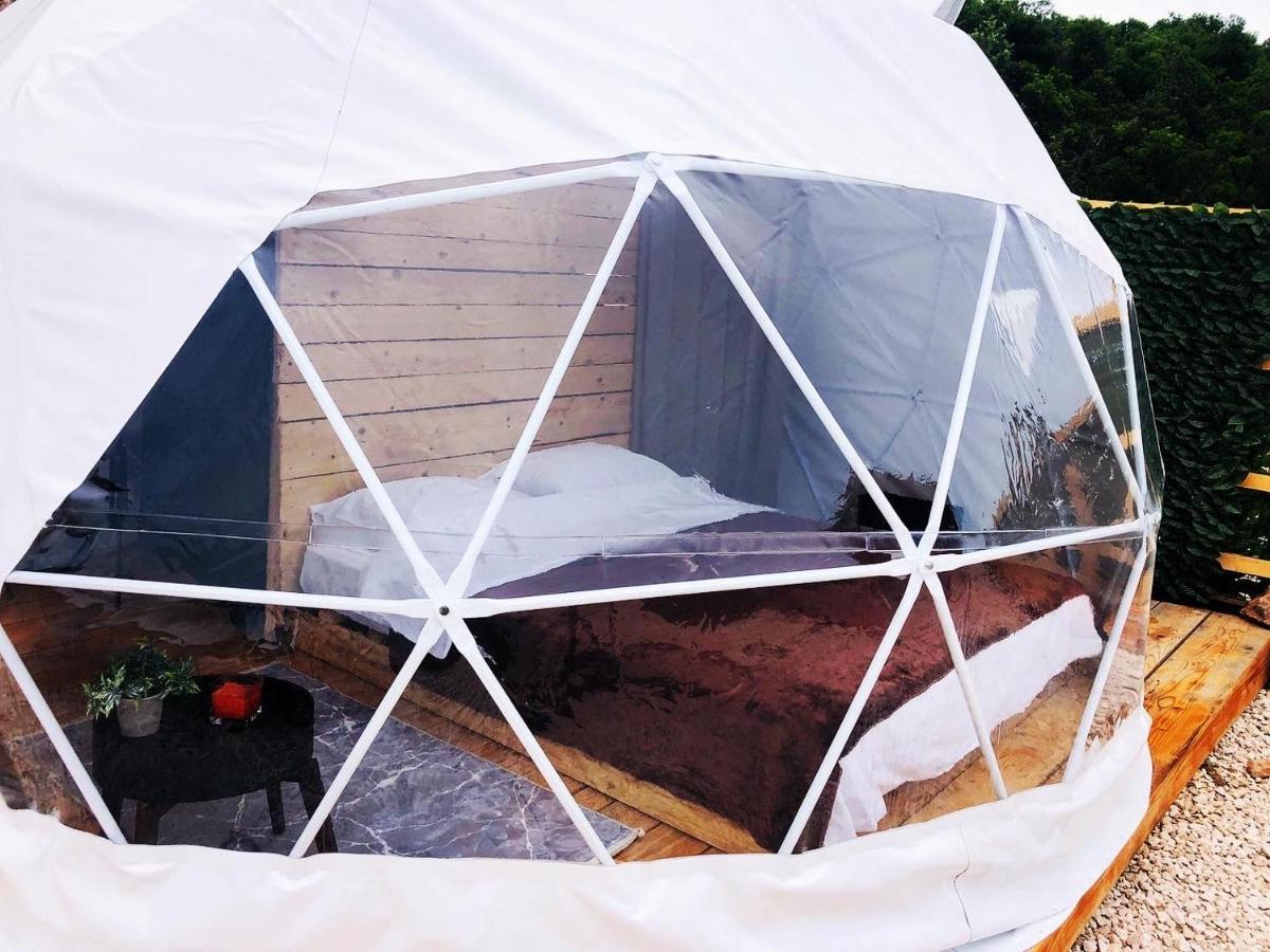Glamping Peninsula Lustica Rose Villa Tivat Exteriör bild