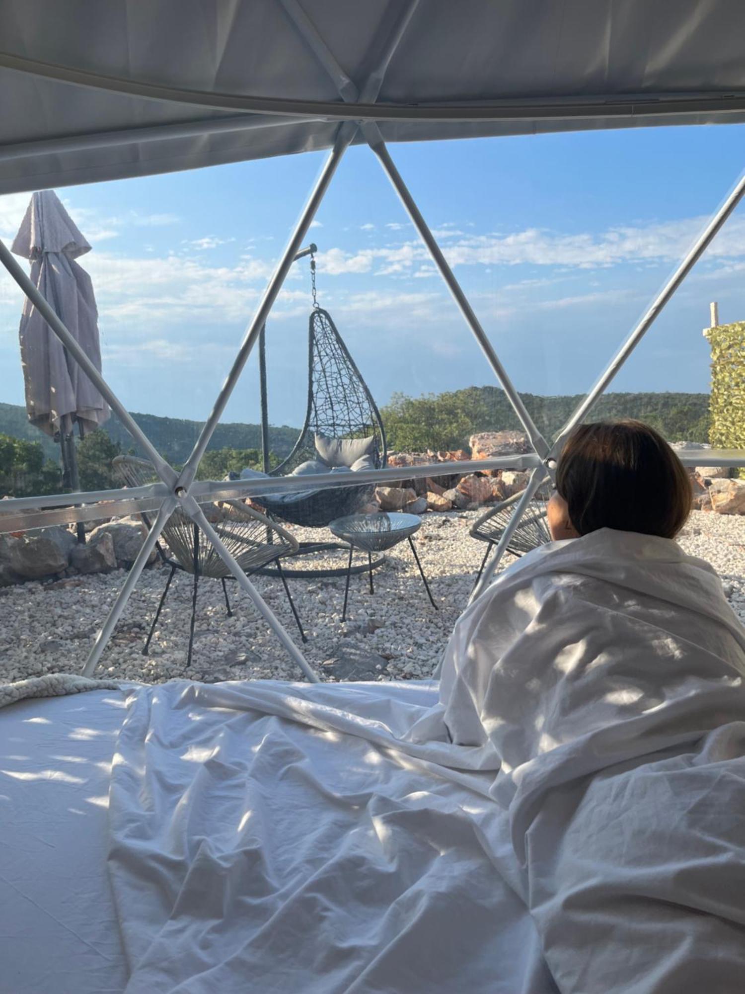 Glamping Peninsula Lustica Rose Villa Tivat Exteriör bild